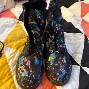 Suede Dr Marten 1460 boots Women’s US 8